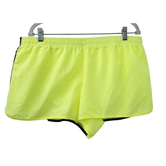 NWT New Under Armour SEE ME GO 3" Under Armour Shorts Size XL Green‎ Neon - Picture 3 of 9